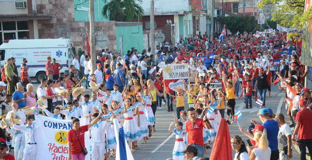 sancti spiritus, primero de mayo en sancti spiritus, primero de mayo, ctc, plaza mayor general serafin sanchez