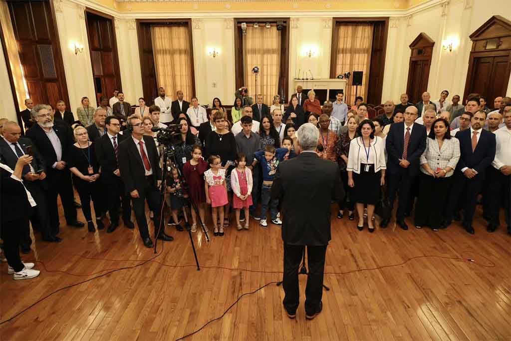 Díaz-Canel intercambió con representantes de la Misión del país caribeño ante la ONU.