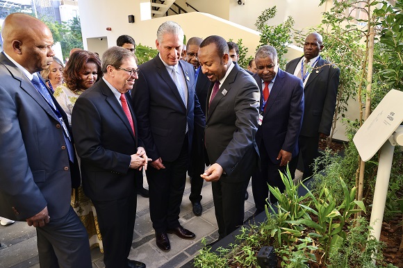 Díaz-Canel intercambió con el primer ministro de la República Democrática Federal de Etiopía, Abiy Ahmed Ali.