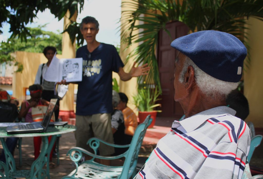 Como parte de las actividades de la jornada se presentó el libro de historietas Paquelé, basado en la novela original de Julio Miguel Llanes.