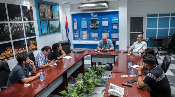 Vicente de la O Levy, ministro de Energía y Minas, durante un encuentro con la prensa.